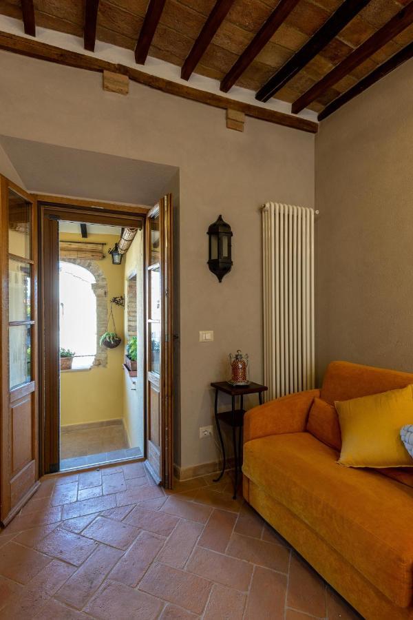 Antica Loggia Apartment San Quirico d'Orcia Bagian luar foto
