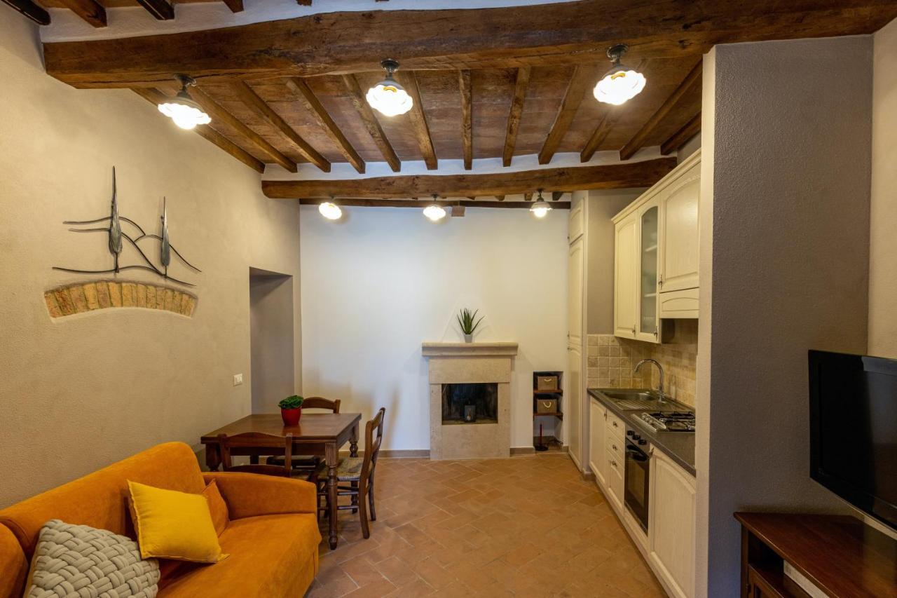 Antica Loggia Apartment San Quirico d'Orcia Bagian luar foto