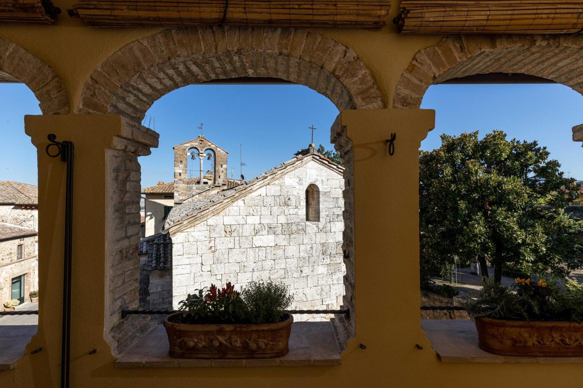 Antica Loggia Apartment San Quirico d'Orcia Bagian luar foto